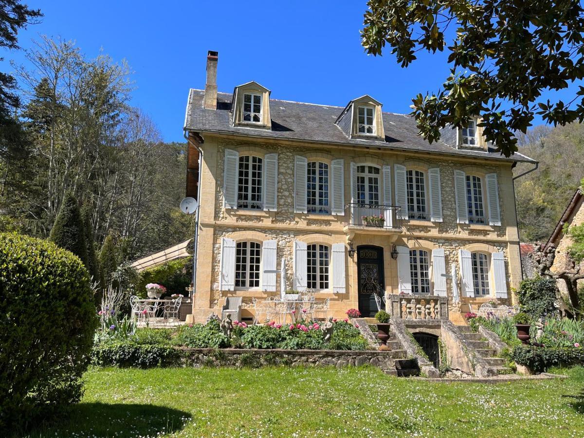 Le Bouquet Bleu Bed And Breakfast Siorac-en-Perigord Exterior photo
